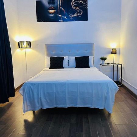 Central Cozy Suite Barcelona Bagian luar foto